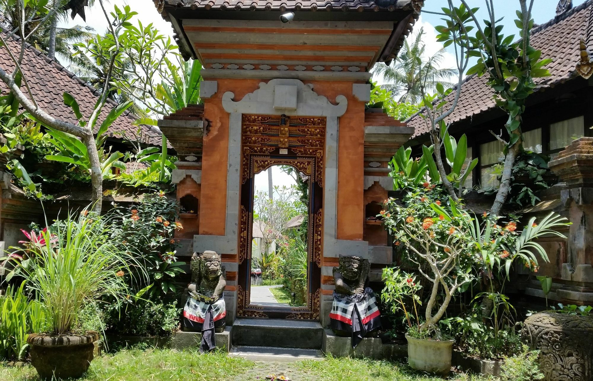 Lodtunduh Sari Hotel Ubud Eksteriør billede